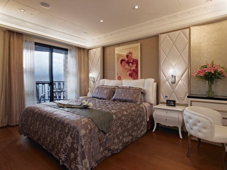 尊贵的新古典风格120平米三居室卧室窗帘装修效果图