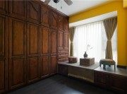 热情的东南亚风格100平米二居室卧室衣柜装修效果图