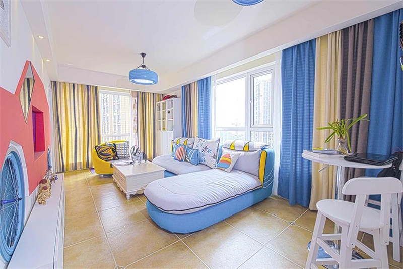绚烂多彩的地中海风格70平米一居室客厅装修效果图