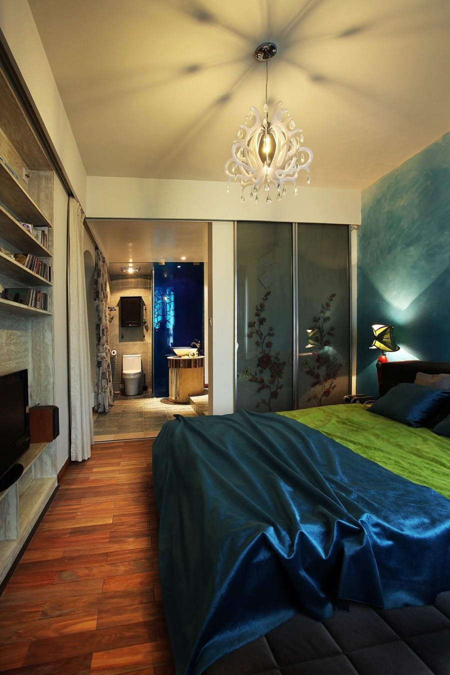 梦幻湖蓝的地中海风格60平米公寓卧室吊顶装修效果图