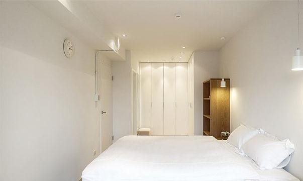 清新舒适的日式风格70平米一居室卧室吊顶装修效果图