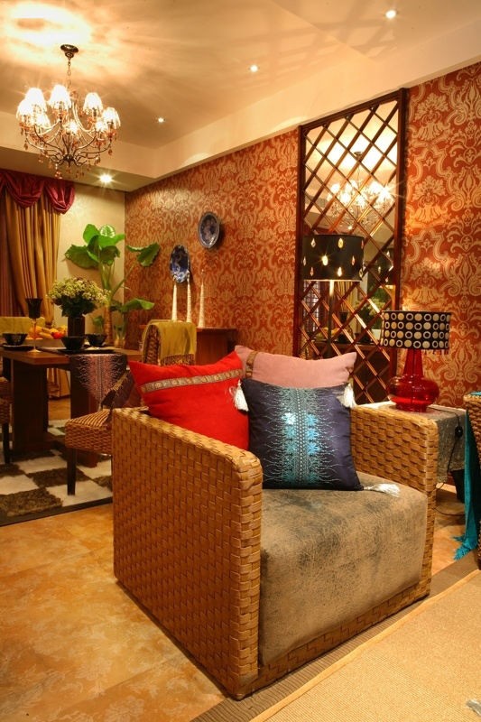 色彩靓丽的东南亚风格80平米二居室客厅装修效果图