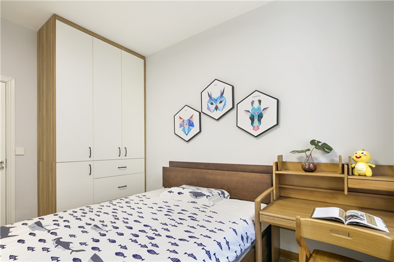 朴实温和的北欧风格四居室儿童房衣柜装修效果图