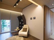 自然生动现代简约120平米复式loft书房背景墙装修效果图