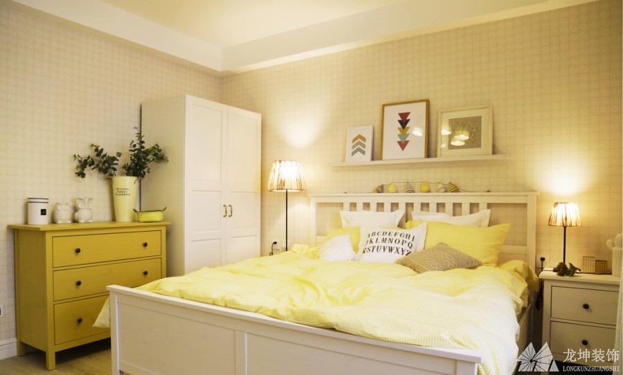 精致清爽北欧风格130平米四居室卧室背景墙装修效果图