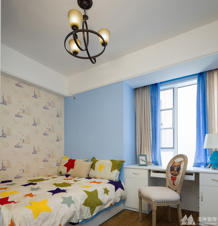 蓝色温馨欧式风格90平米二居室儿童房背景墙装修效果图