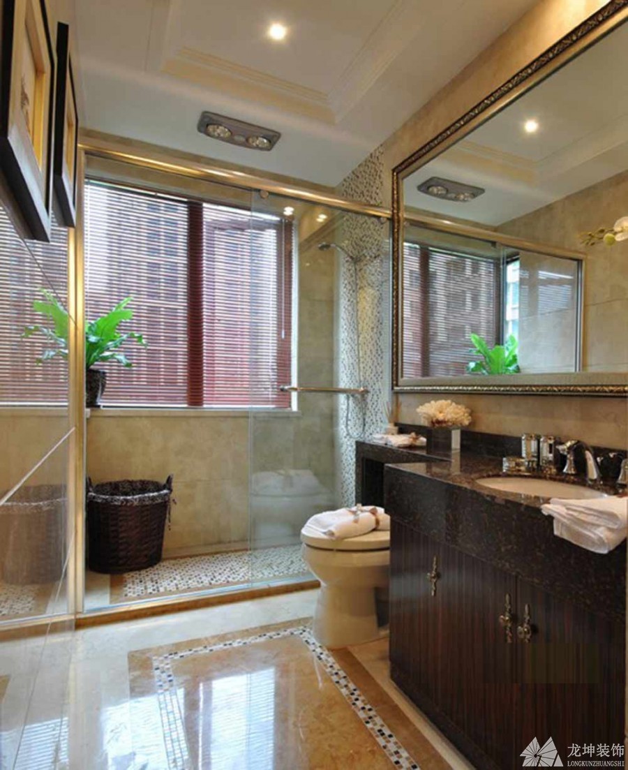 大气雅致欧式120平米三居室卫生间浴室柜装修效果图