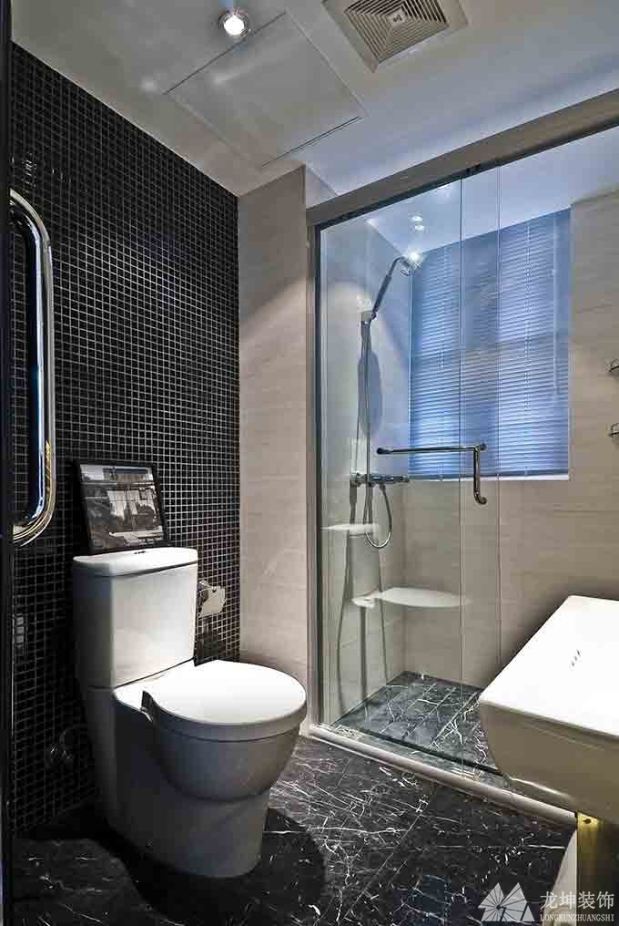 欧式休闲典雅100平米二居室卫生间浴室柜装修效果图