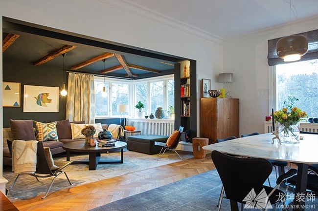 北欧舒适温馨90平米二居室客厅吊顶装修效果图