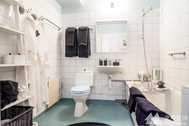 北欧清新简约70平米二居室卫生间浴室柜装修效果图