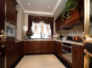 金碧辉煌欧式风格140平米三居室厨房橱柜装修效果图