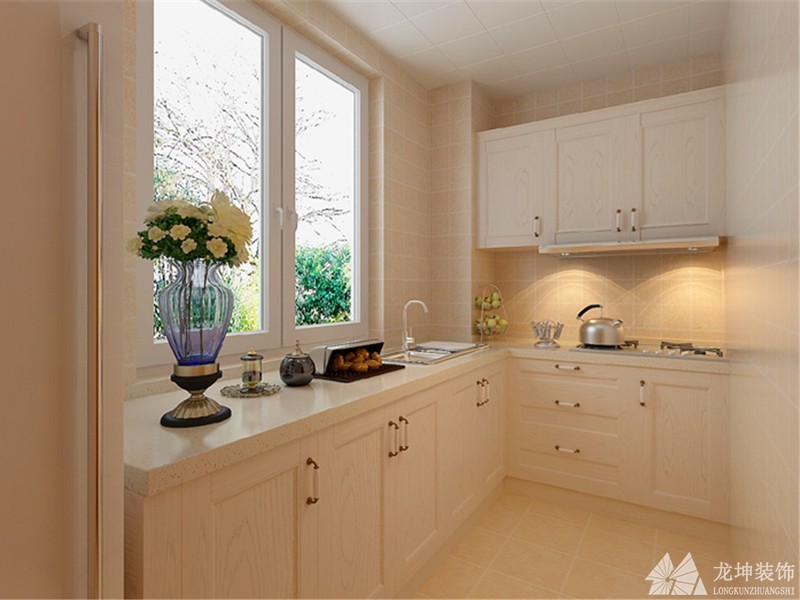 温馨尊贵欧式100平米三居室厨房橱柜装修效果图