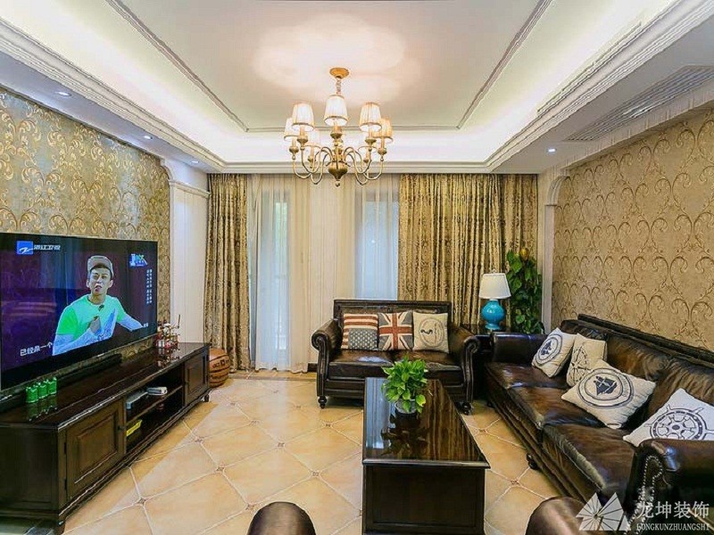 古典设计欧式风格110平米三居室客厅电视背景墙装修效果图