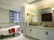 典雅大气欧式风格100平米复式卫生间浴室柜装修效果图