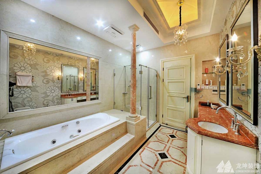 唯美浪漫欧式风格200平米别墅卫生间浴室柜装修效果图