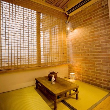 古典昏黄中式风格70平米一居室卧室榻榻米装修效果图