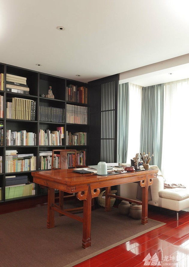 原木色中式风格70平米一居室书房背景墙装修效果图