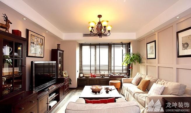 质朴混搭中式风格90平米二居室客厅吊顶装修效果图