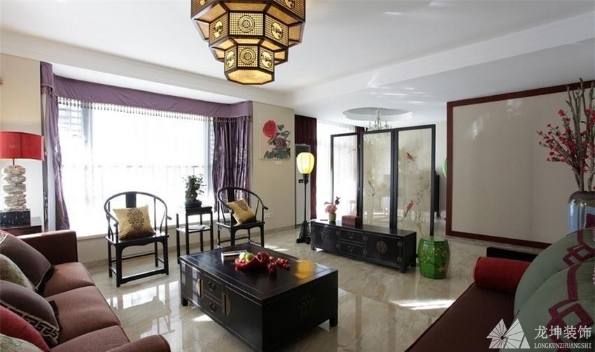 中式精美雅致90平米二居室客厅吊顶装修效果图