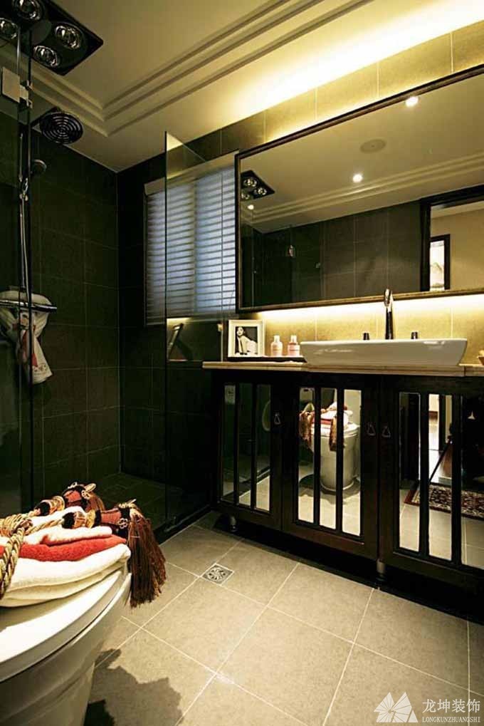 静雅休闲中式90平米二居室卫生间浴室柜装修效果图