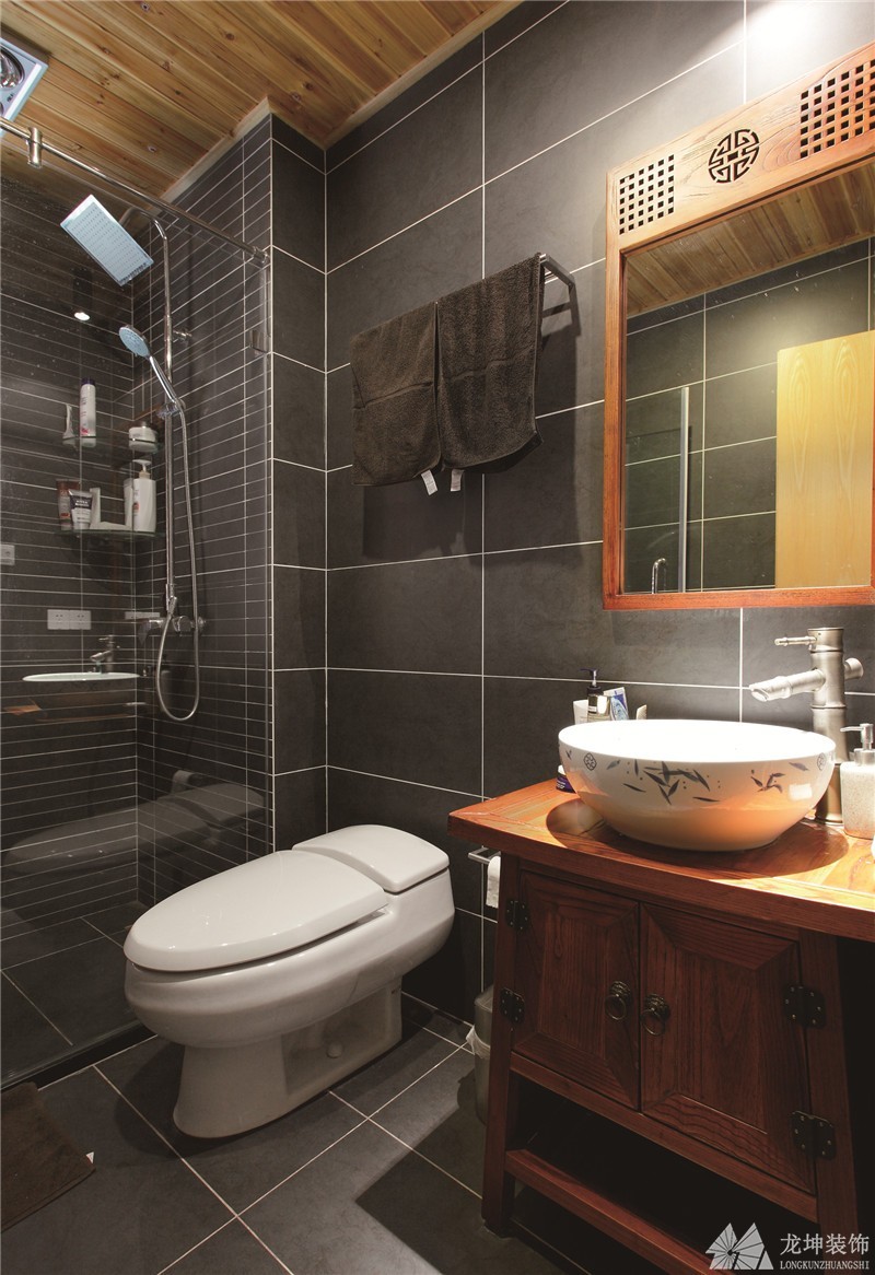 雅美自然东南亚风格100平米三居室卫生间浴室柜装修效果图