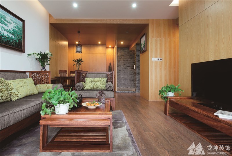 雅美自然东南亚风格100平米三居室装修效果图