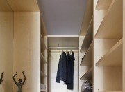 灰色现代中式100平米三居室卧室衣柜装修效果图