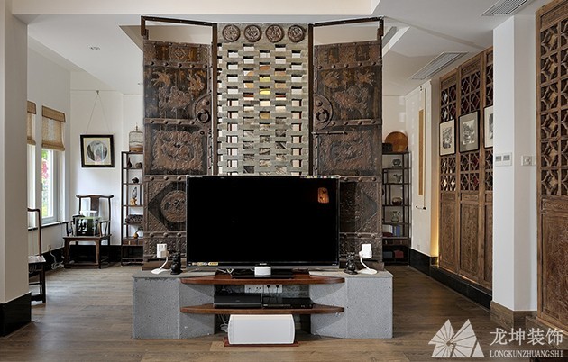 精致古典中式90平米复式客厅电视背景墙装修效果图