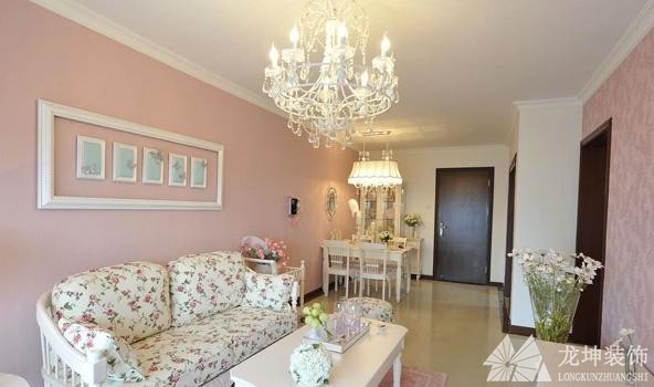 粉色温馨田园风格70平米二居室客厅吊顶装修效果图