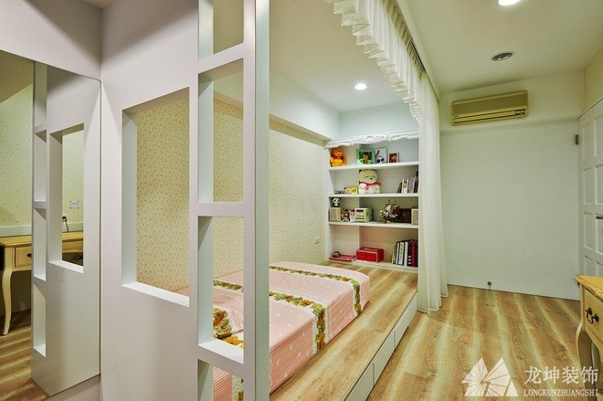 清爽原木田园风格120平米三居室儿童房背景墙装修效果图