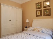 温暖阳光田园风格110平米三居室卧室衣柜装修效果图