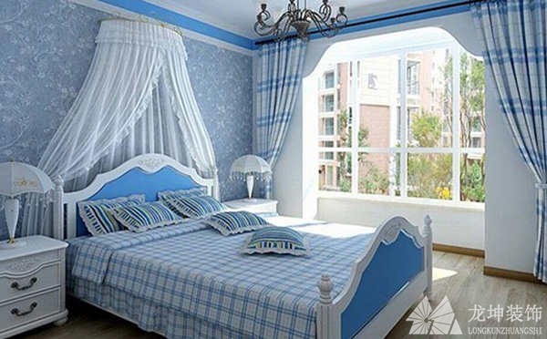 蓝白清新地中海风格100平米二居室卧室背景墙装修效果图