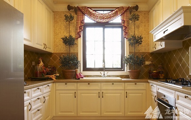 现代美式田园风格240平米别墅厨房橱柜装修效果图