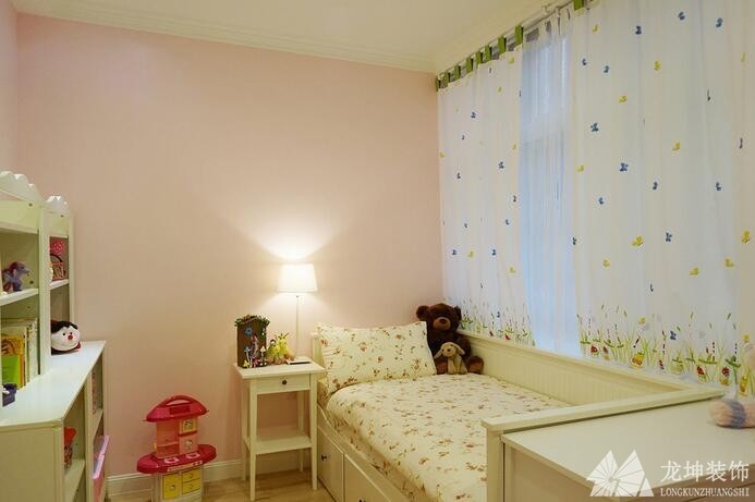 温馨雅致美式风格100平米三居室儿童房背景墙装修效果图